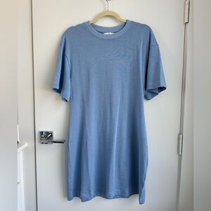 NWT H&M cinched t-shirt dress - powder blue